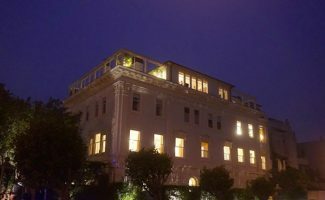 We went to a private event at the Docusign CEO’s home on San Francisco’s Billionaire’s Row — here’s what it was like