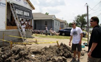 Krach and Brees team up to rebuild houses in New Orleans