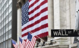 Trump Speeds Ban on Chinese Stocks in Final Weeks