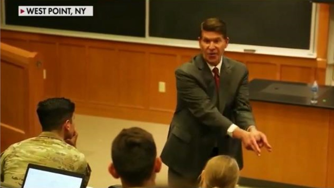 Krach Teaches Trust Principle at West Point